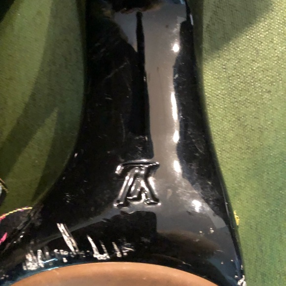 Louis Vuitton Sandals - Picture 5 of 8